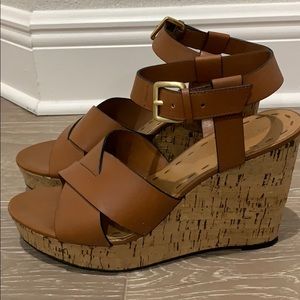 Brown cork wedges